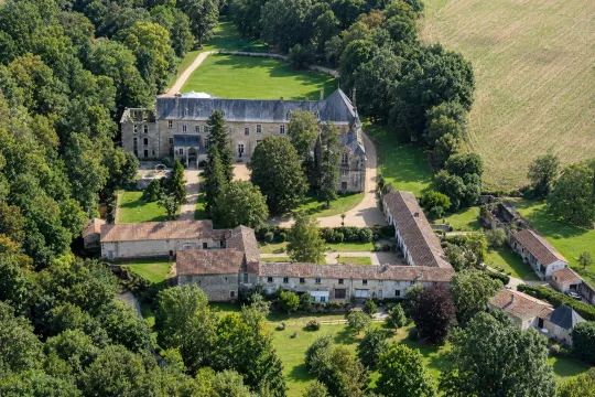 Vol hélicoptère Poitiers - Sur les Traces de Mélusine