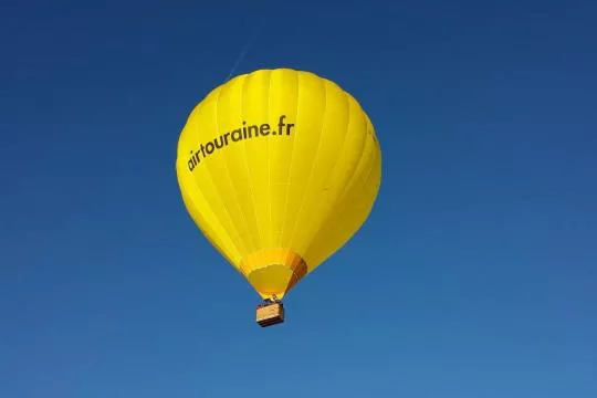 Montgolfière ciel Touraine