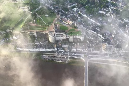 Survol Amboise lever du soleil
