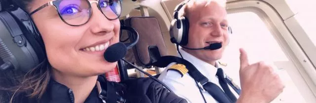 Pilotin und Passagierin