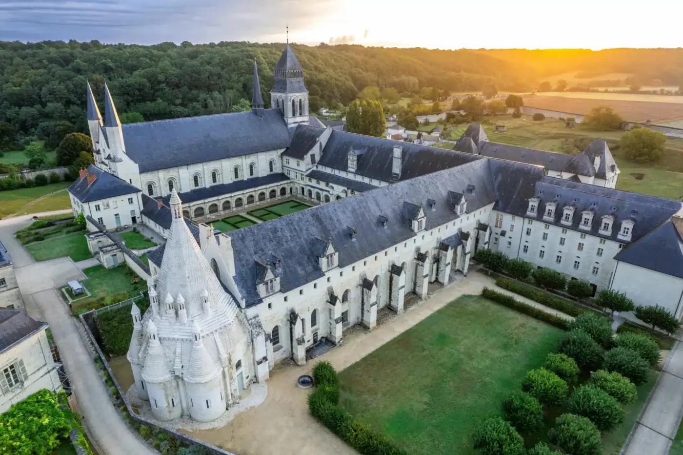 Helicopter flight Angers - Grands Châteaux