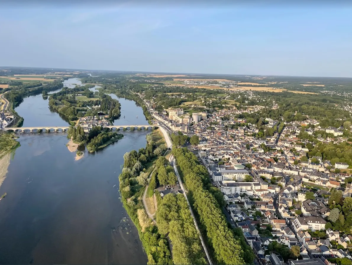 Volo in mongolfiera sui castelli della Loira con partenza da Amboise